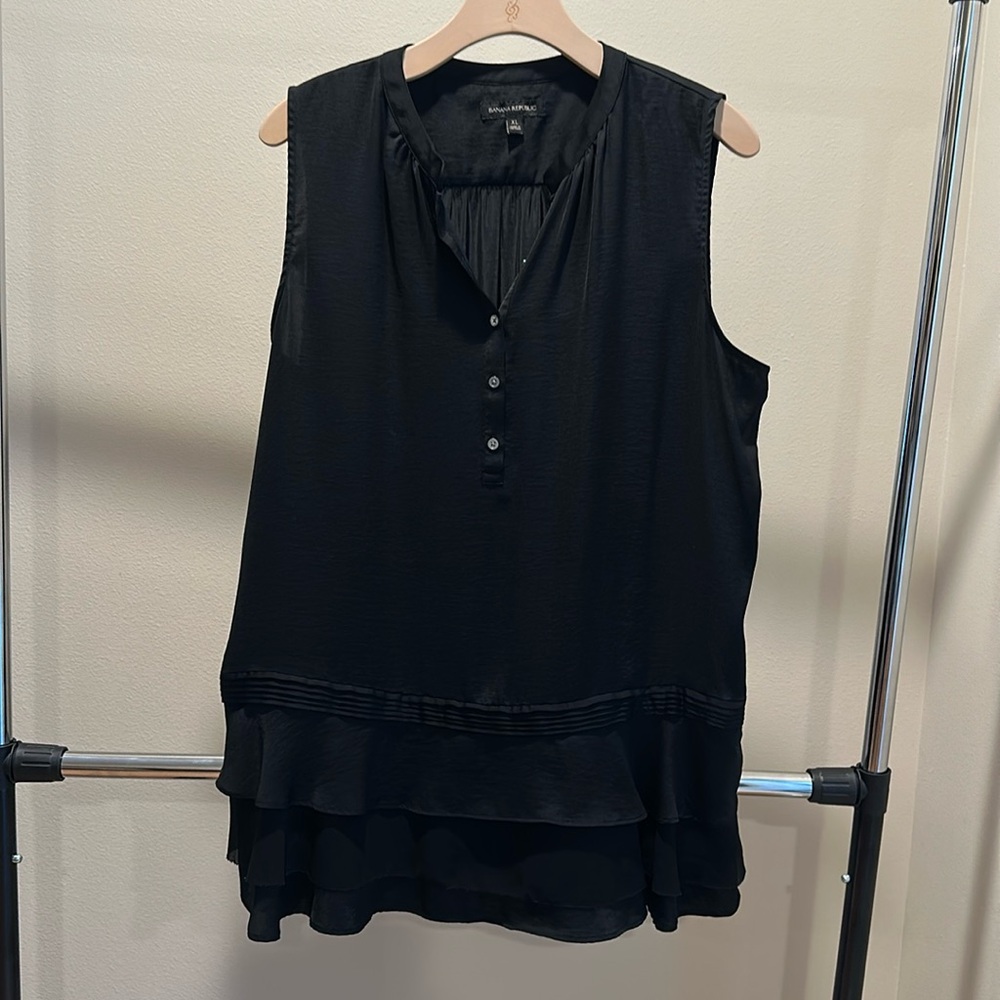 Elegant Black Sleeveless Top